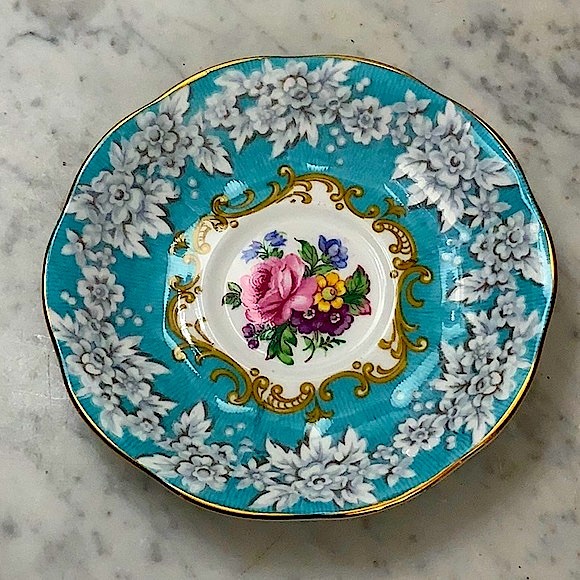 ROYAL ALBERT ENCHANTMENT FOOTED DEM CUP & SAUCER SET VINTAGE MADE ENGLAND BONE - Picture 14 of 16